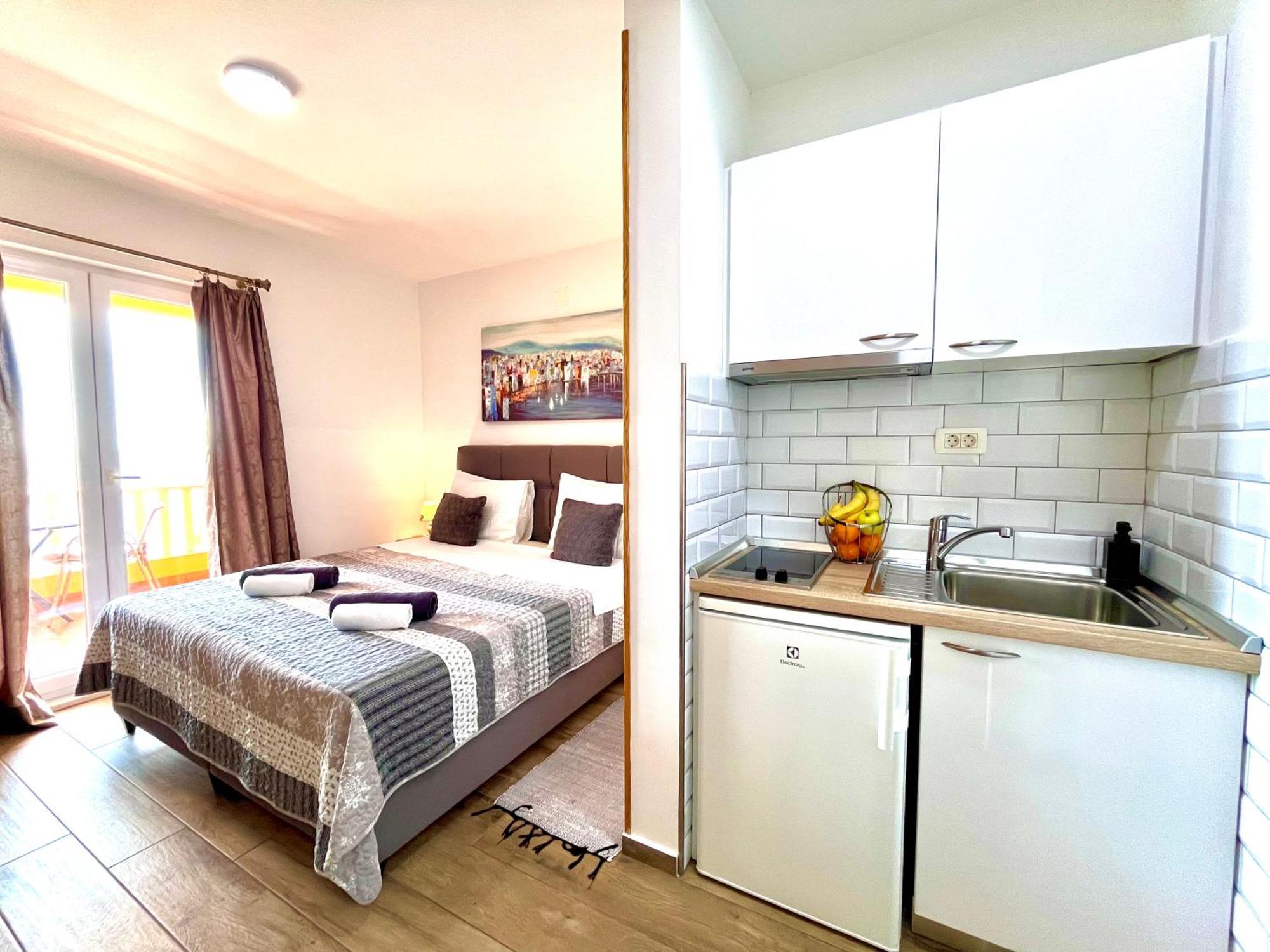 מליני Apartments Sunset חדר תמונה